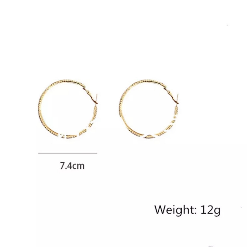 🎀3" Large Rhinestone Hoop Earrings - Picture 4 of 6